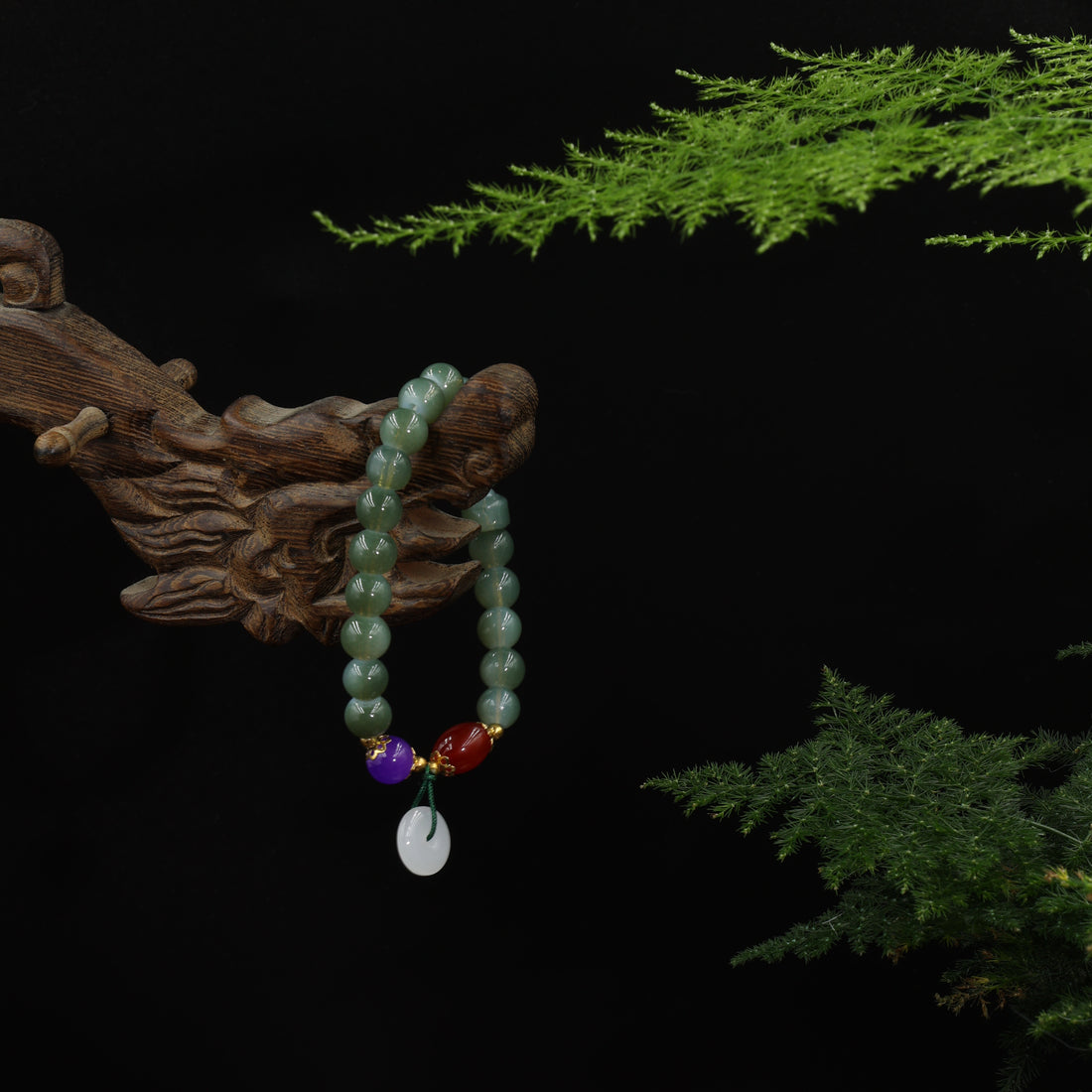 Eternal_Serenity_Chalcedony_Guardian_Pendant_Bracelet
