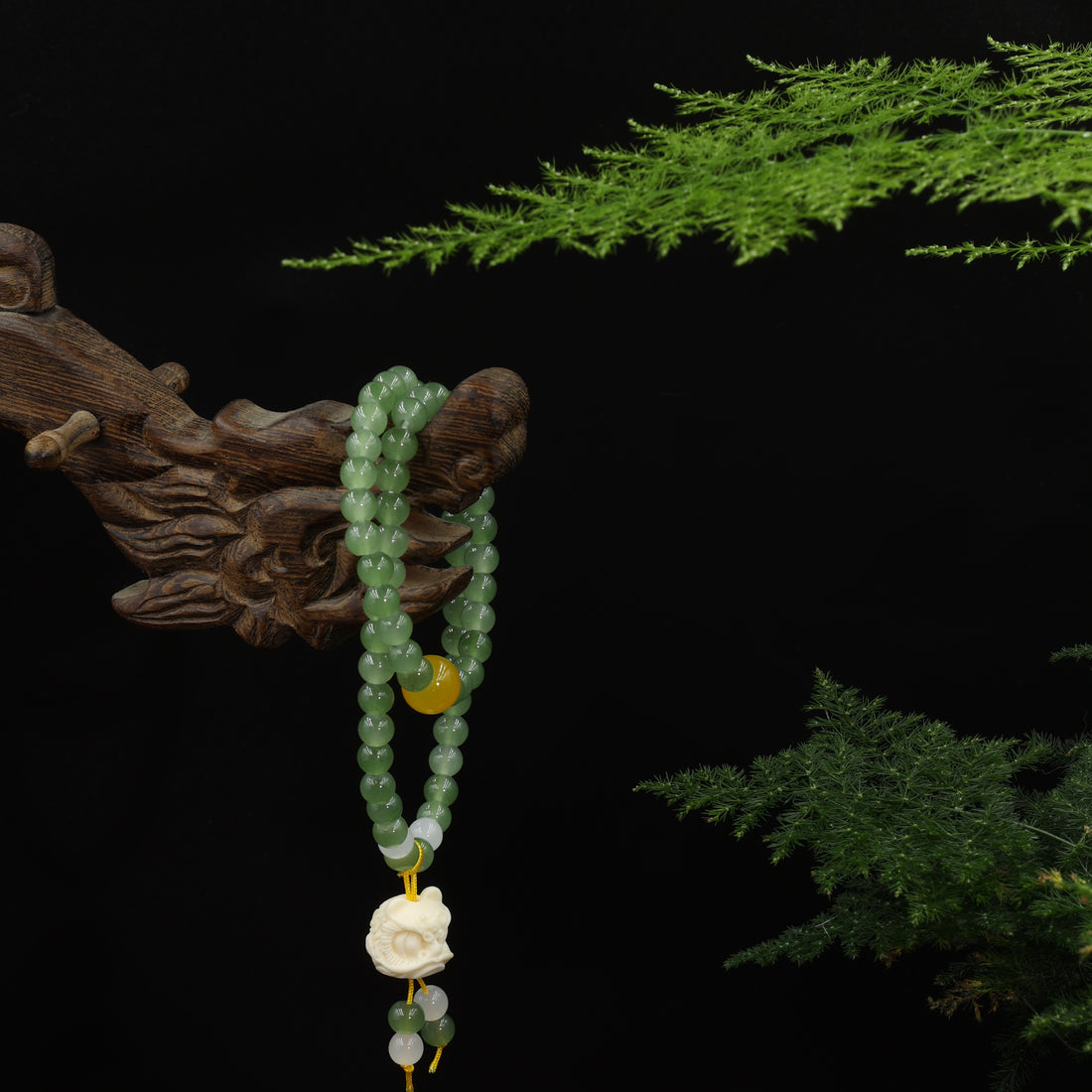 White Lion’s Wisdom&Luck Bodhi & Jade Double-Loop Bracelet